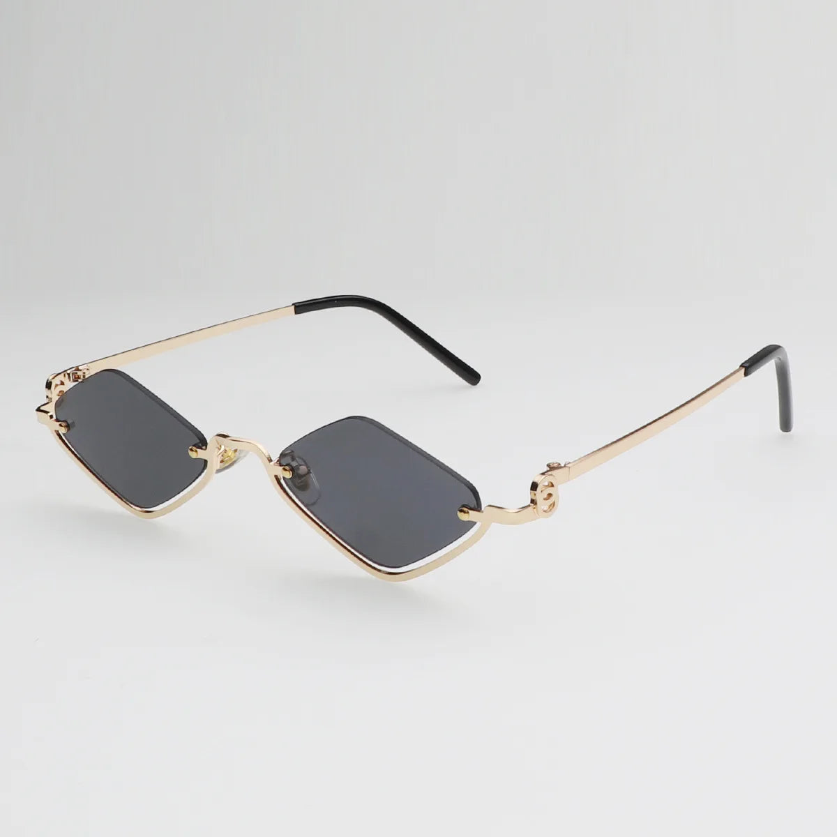 GlamAura™ Retro Shades